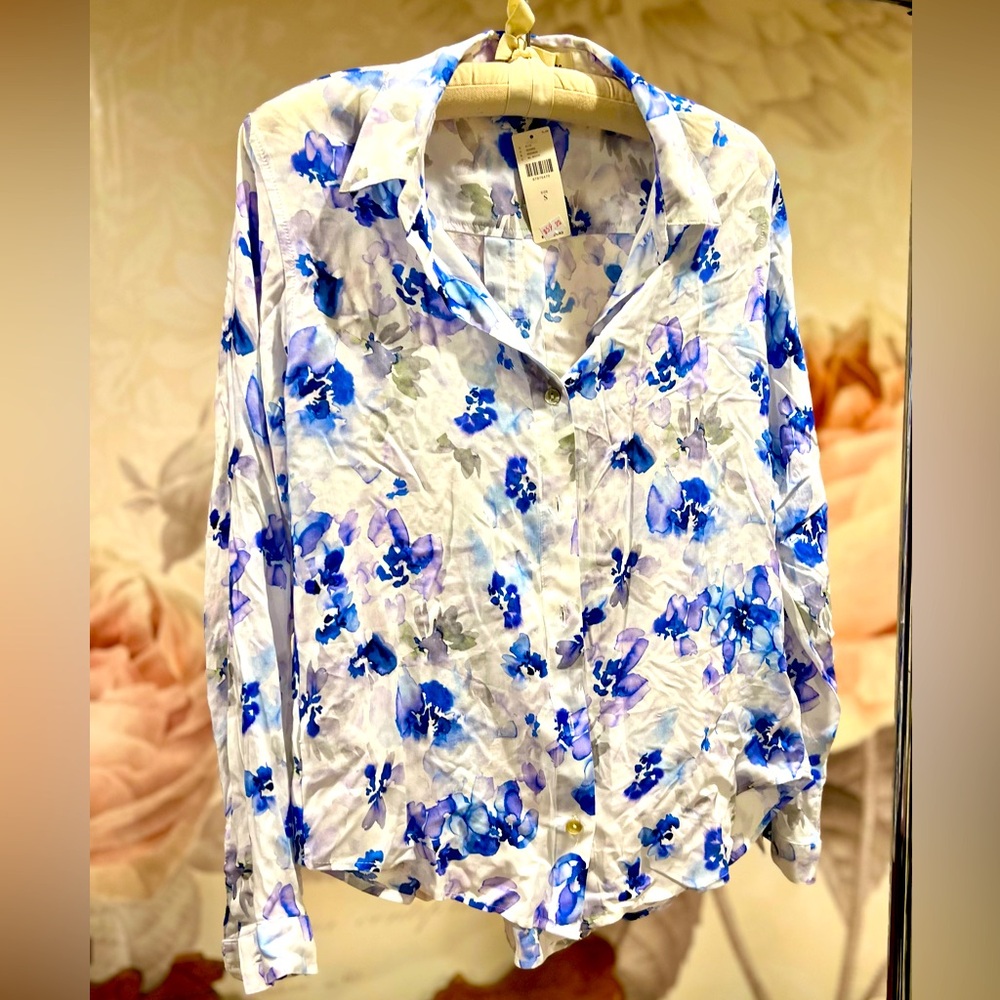Cloth & Stone by Anthropologie, Size Small, Purple/Blue Petal Blouse
